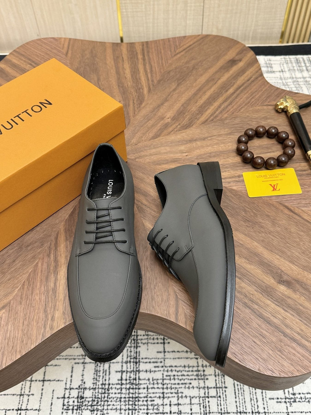 Louis Vuitton Plain-Toe Lace-Up Shoes